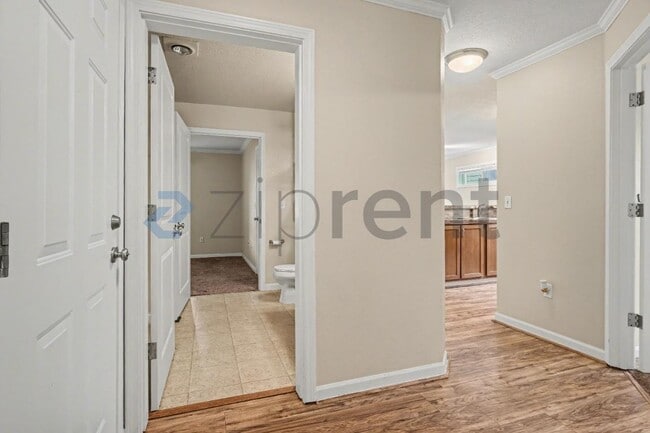 Building Photo - 15060 NW Central Dr