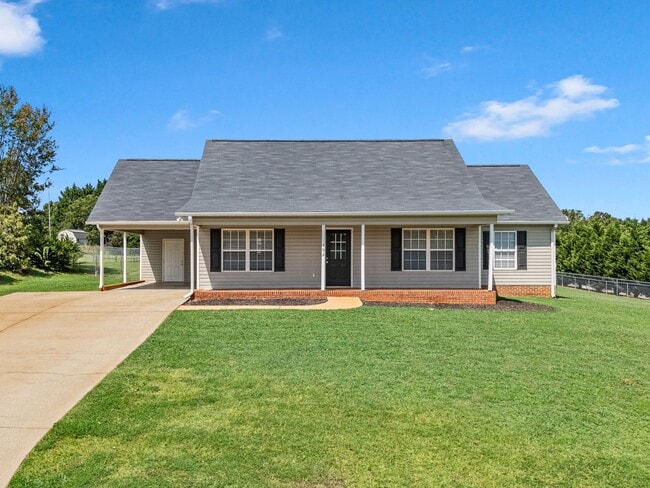 Building Photo - 402 McFall Ct