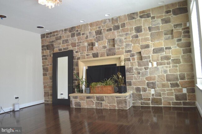 Foto del edificio - 4967 Windpower Way