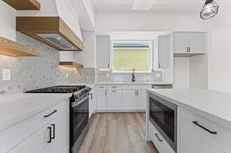 Building Photo - 4106 Alice St