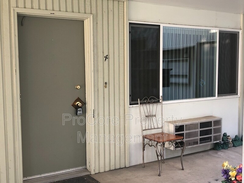Foto del edificio - 401 S Holly St