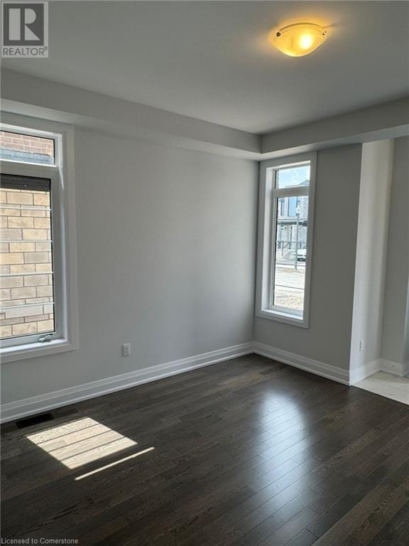 Building Photo - 141 Harwood Ave