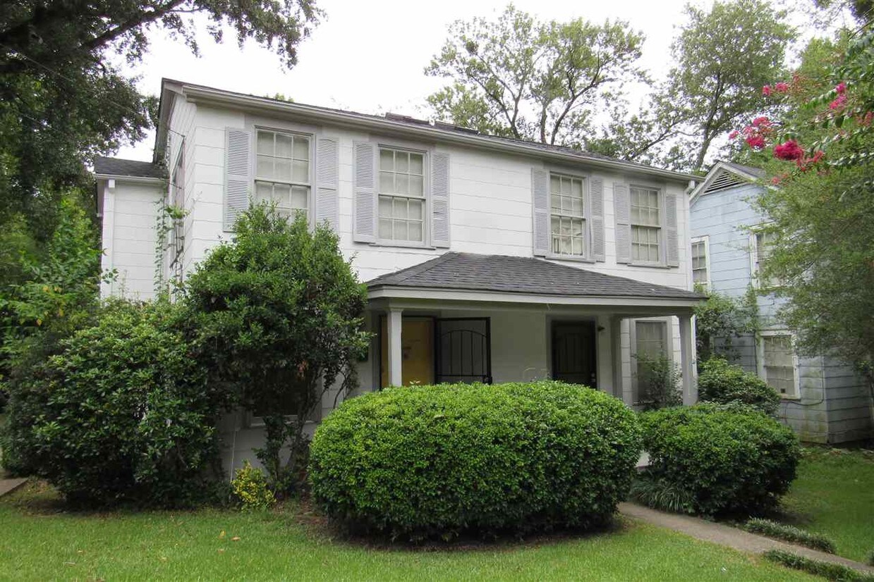 1612 St Mary St, Jackson, MS 39202 Townhome Rentals in Jackson MS