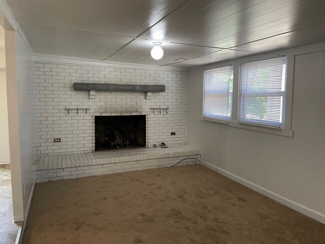 Foto del edificio - 2 bdrm singlewide with additions