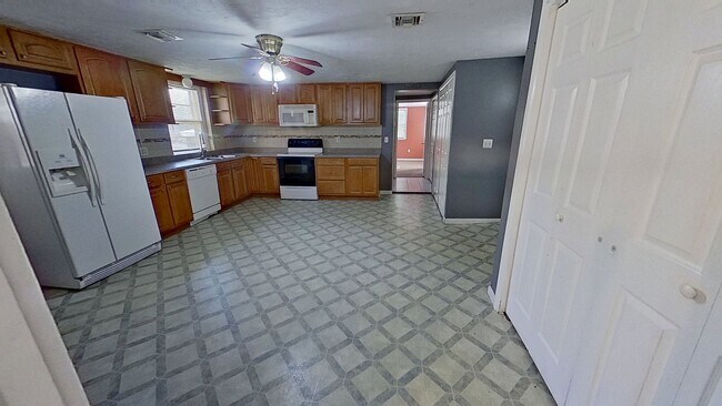 Foto del edificio - Rear Unit