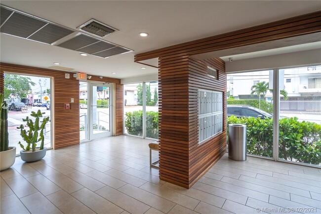 Foto del edificio - 1600 West Ave