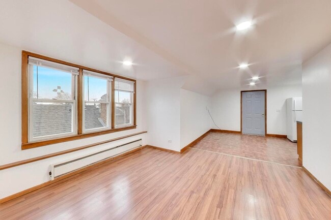 Foto del edificio - 5150 W Carmen Ave