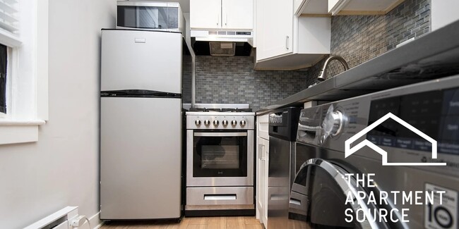 Photo - 511 W Belmont Ave Apartment