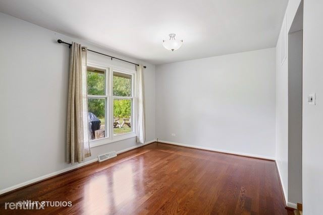 Foto del edificio - 4 br, 2 bath House - 3860 Lexington Drive