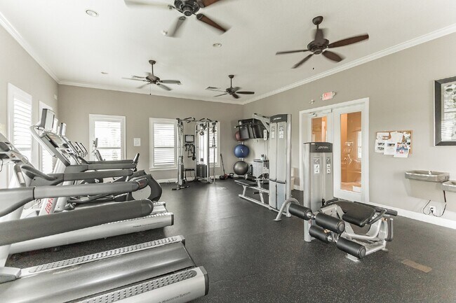 Foto del edificio - Stunning 3 Bed Townhouse for Rent in Lakewood Ranch! Spacious, Modern, and Move-In Ready!