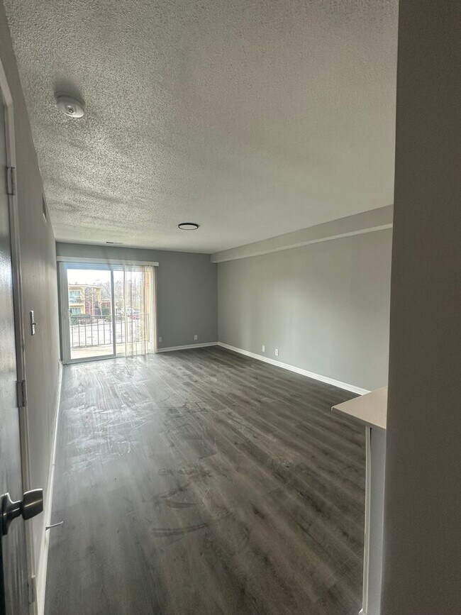 Building Photo - Discover Your Perfect Home at Bellagio Nor...