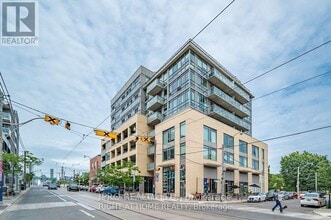 Building Photo - 630 Queen St E