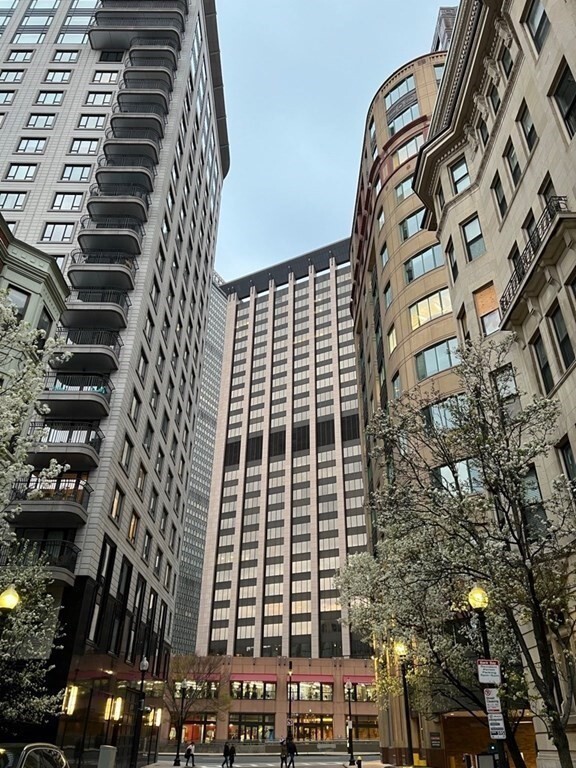 Foto del edificio - 8 Garrison St
