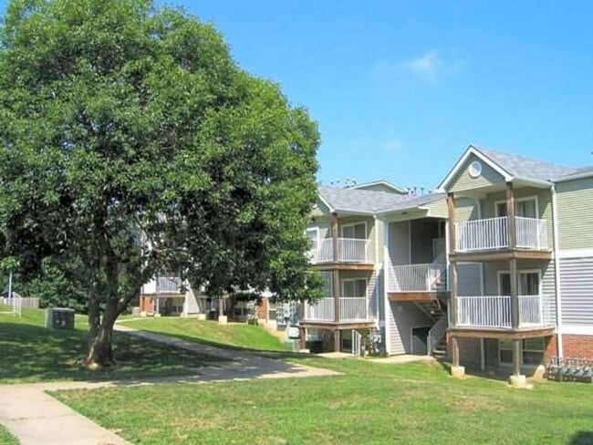 Building Photo - Park Highlands Apartments