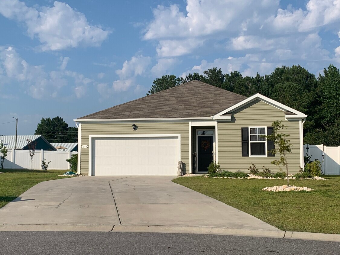 Foto principal - 268 Forestbrook Cove Cir