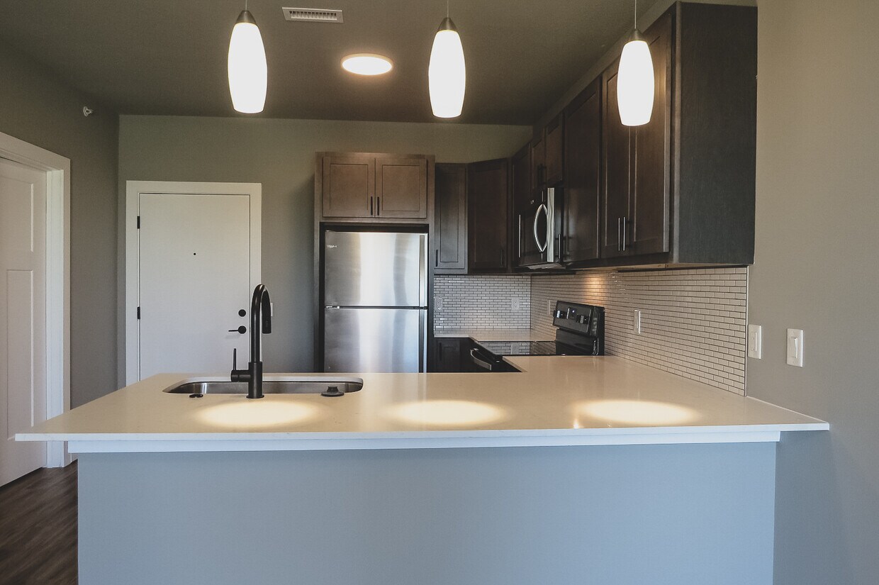 Primary Photo - 3301 Fields S Dr