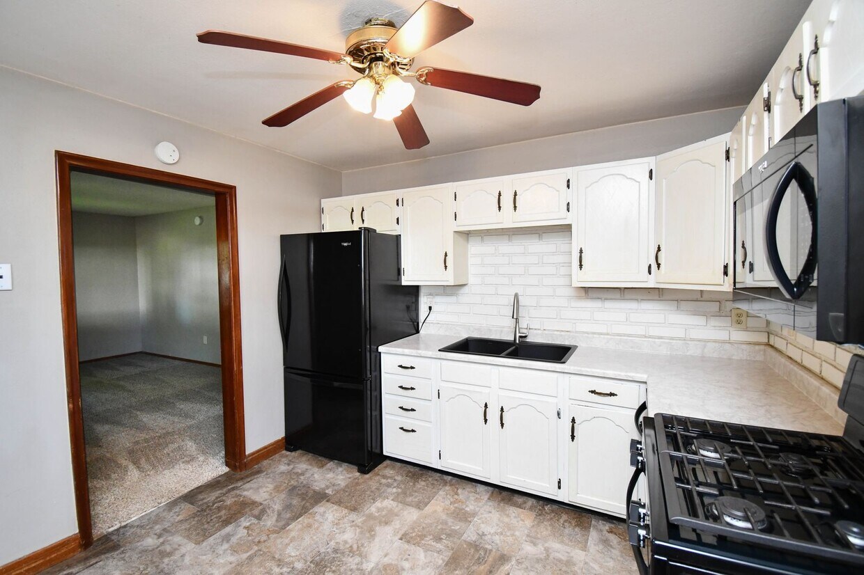 Foto principal - 900 S Marday Ave