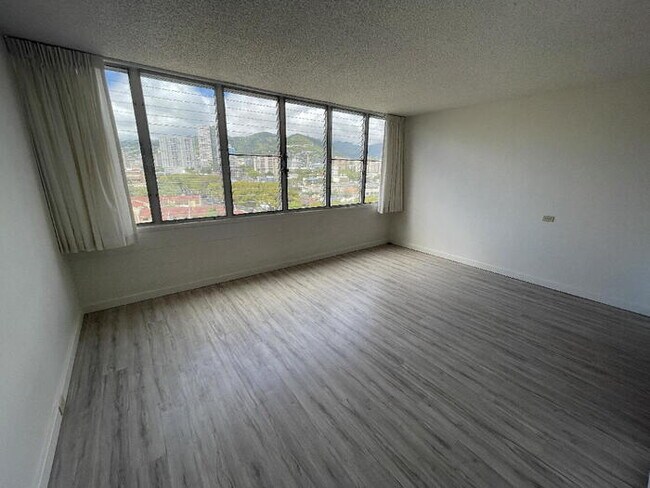 Foto del edificio - HOLIDAY MANOR studio, sec, pool