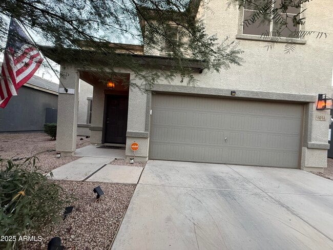 Building Photo - 6014 E Helios Dr