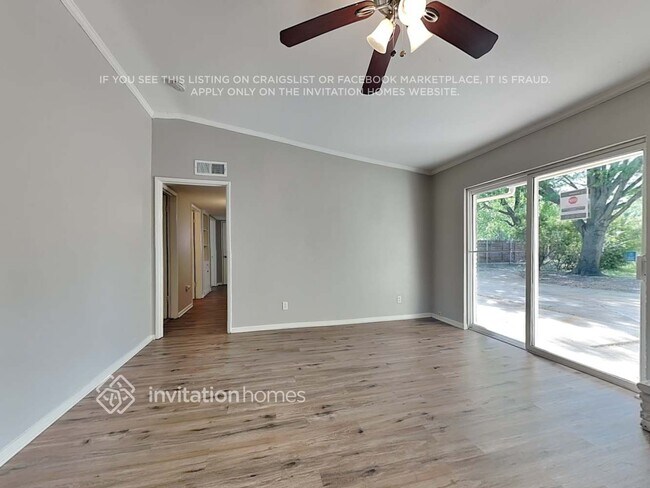 Foto del edificio - 721 Westover Dr