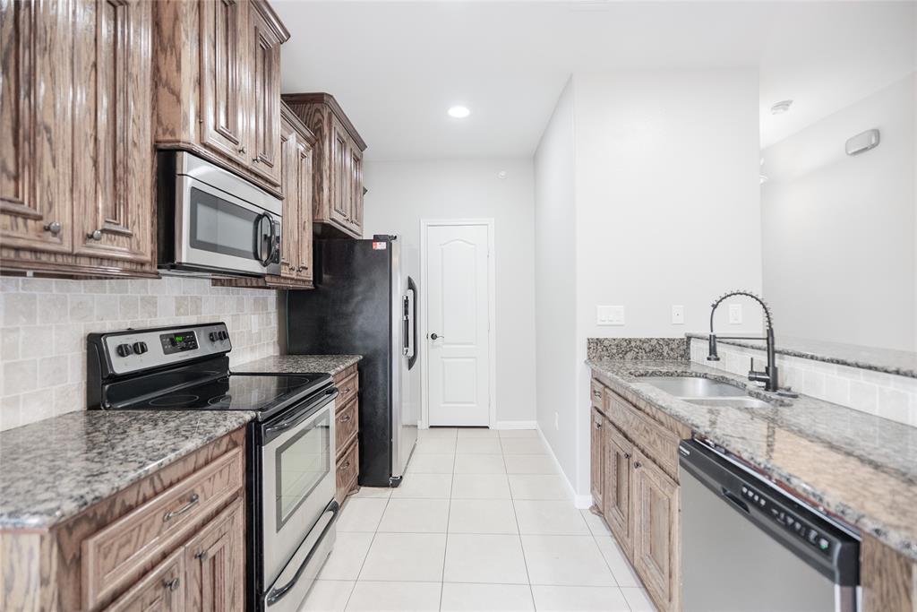 Foto principal - 13165 Snow Ln