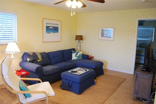 Building Photo - 108 Bravado Ln