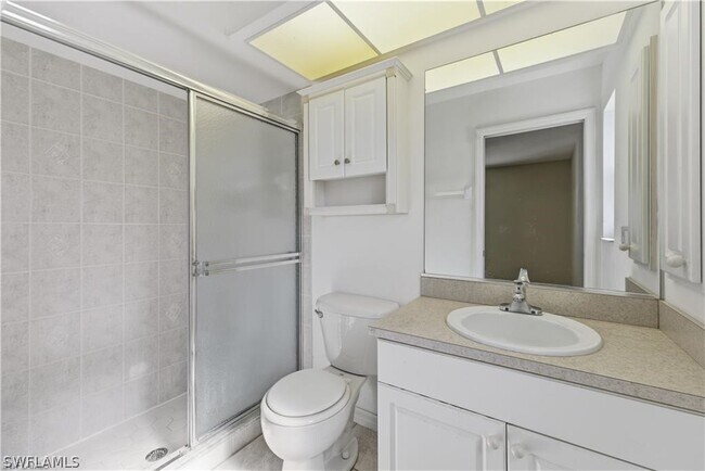 Foto del edificio - 826 SE 5th Ct