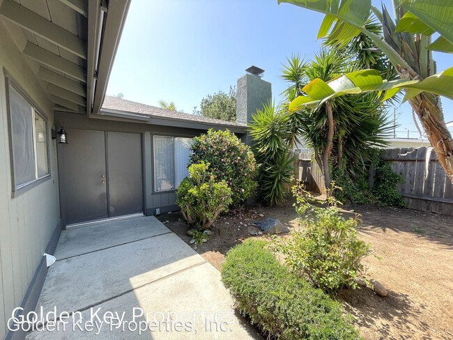 Building Photo - 3 br, 2 bath House - 1403 Denise Circle