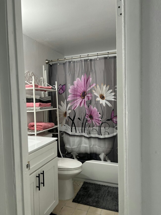 Photo - 6915 Dimarco Rd House