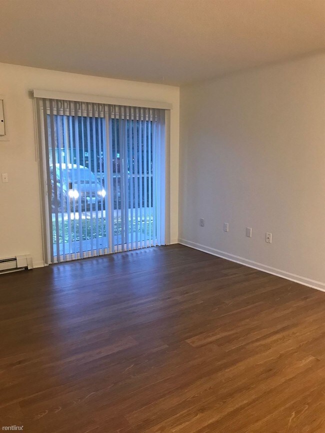 901 Portage St, Houghton, MI 49931 Room for Rent in Houghton, MI