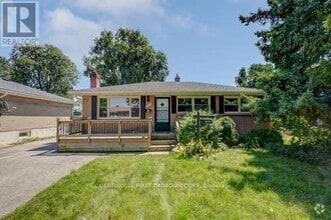 Building Photo - 1805 Whitehall Dr