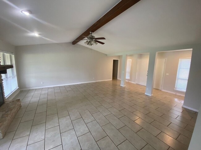 Building Photo - Cedar Park: Riviera Springs
