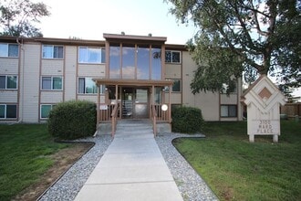 Building Photo - 3100 Ward Pl