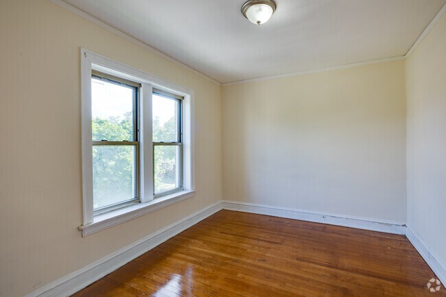 1HAB, 1BA - 850 ft² - 7800 S Bishop St