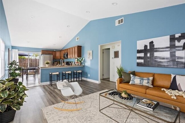 Building Photo - 12421 Blazing Star Ct