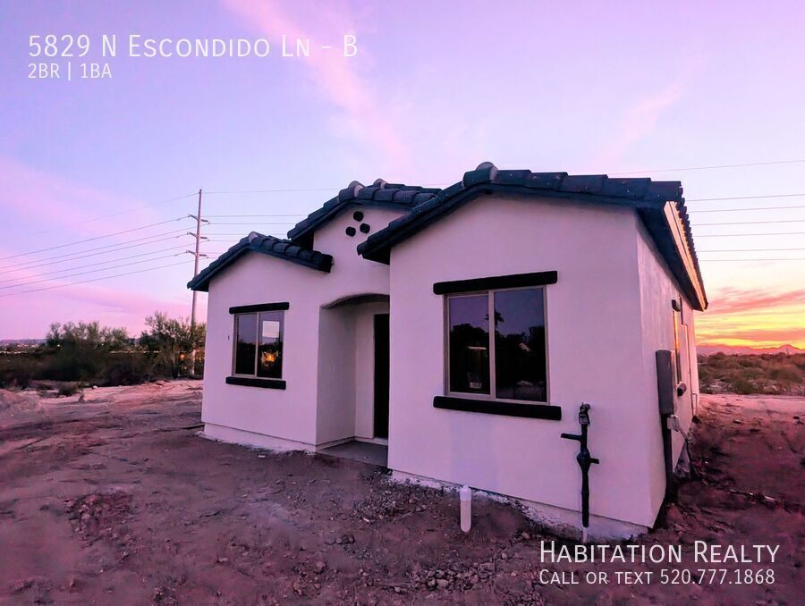 Photo - 5829 N Escondido Ln-B