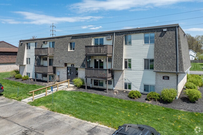 Alternate View - Copper Ridge Apartments