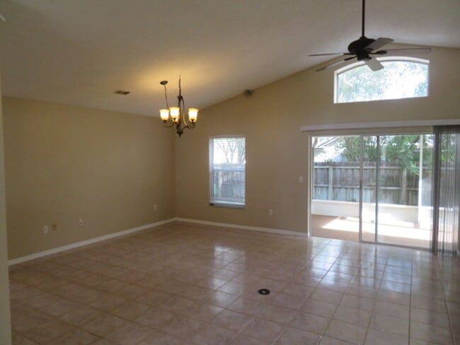 Foto del edificio - 1271 Erdman Ct