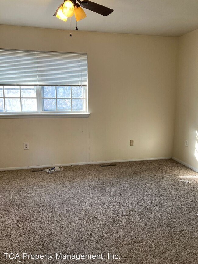 Building Photo - 3 br, 1.5 bath House - 1253 Battery Drive