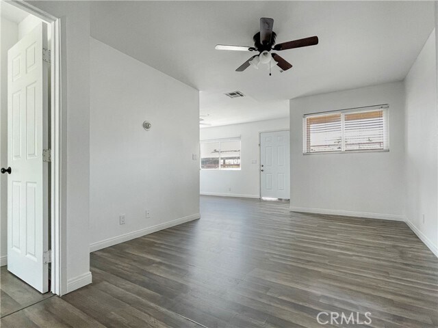 Building Photo - 415 S Olive St