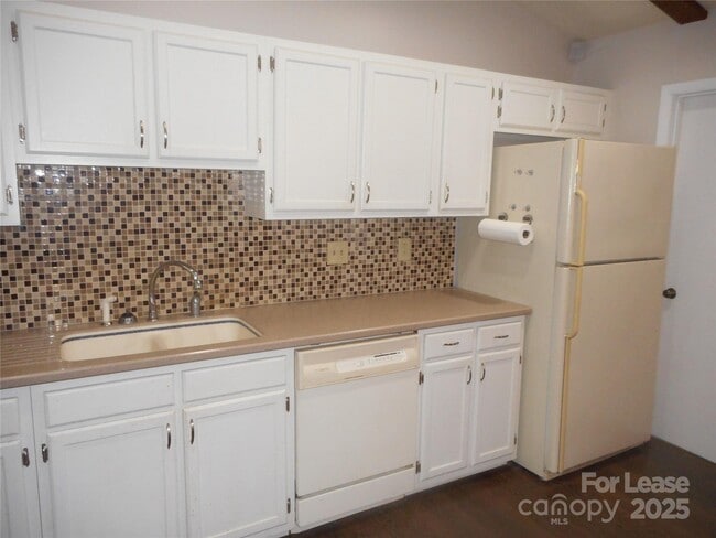 Foto del edificio - 10749 Colony Woods Dr