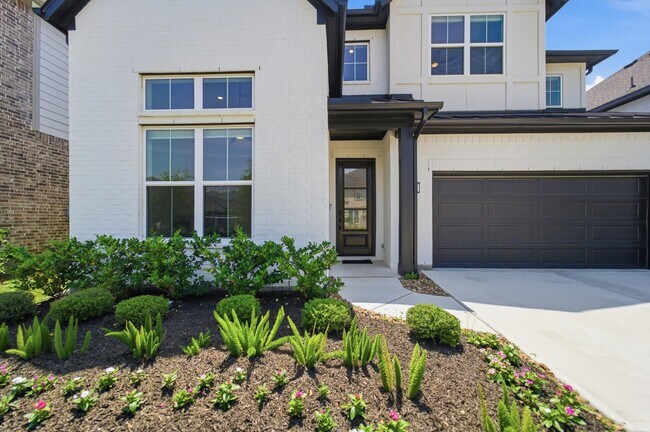Building Photo - 8115 Fenway Hts Dr