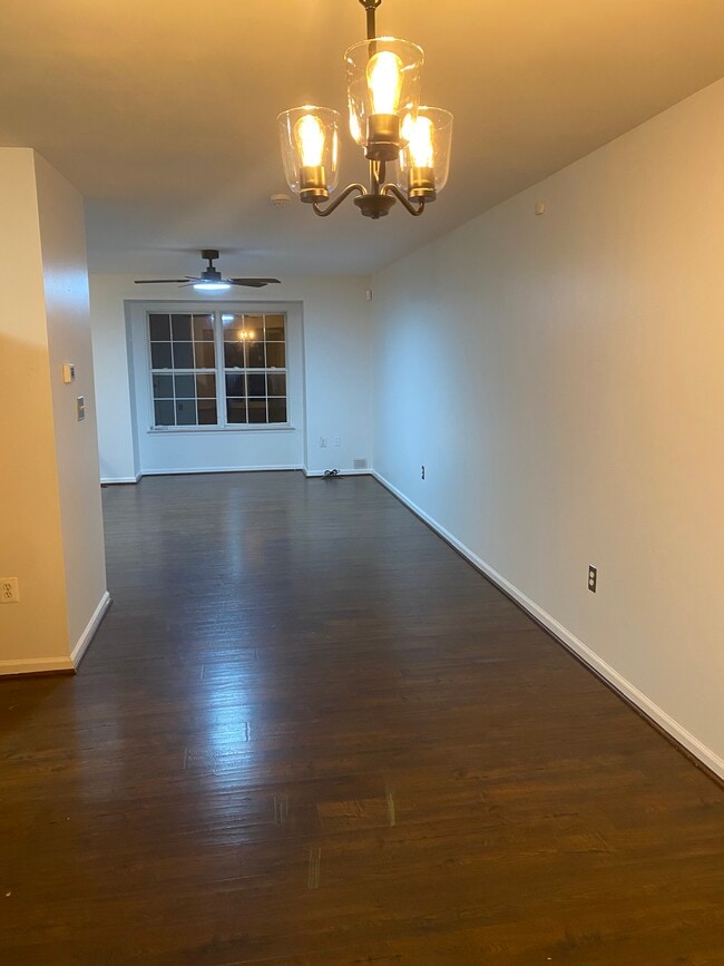 Photo - 707 Kings Crest Dr Townhome