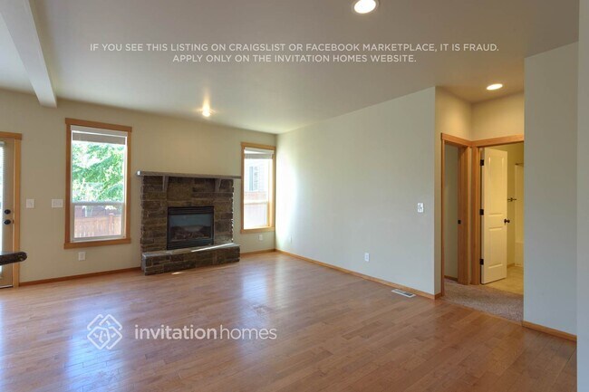 Foto del edificio - 3524 158th Pl SW