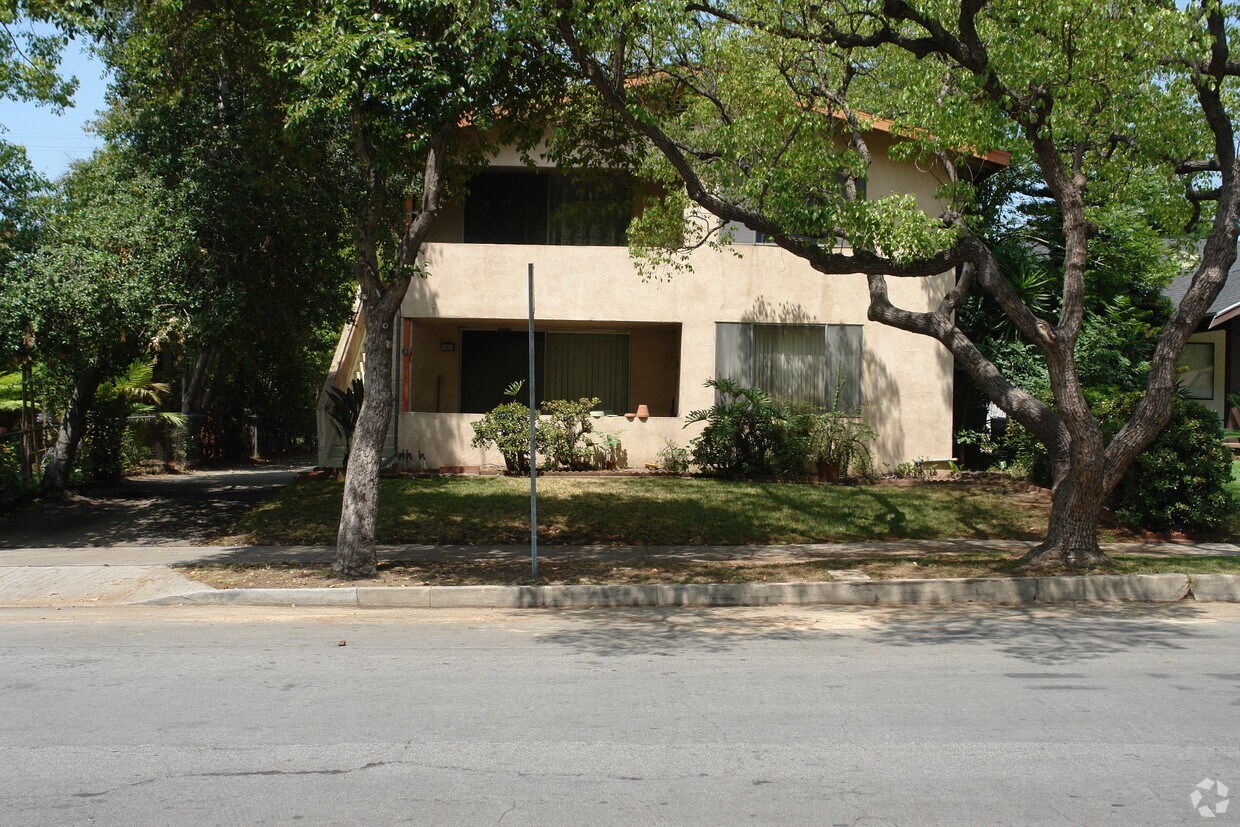 Building Photo - 95 San Marino Ave