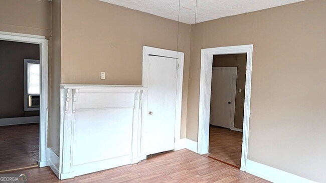 Foto del edificio - 182 James St