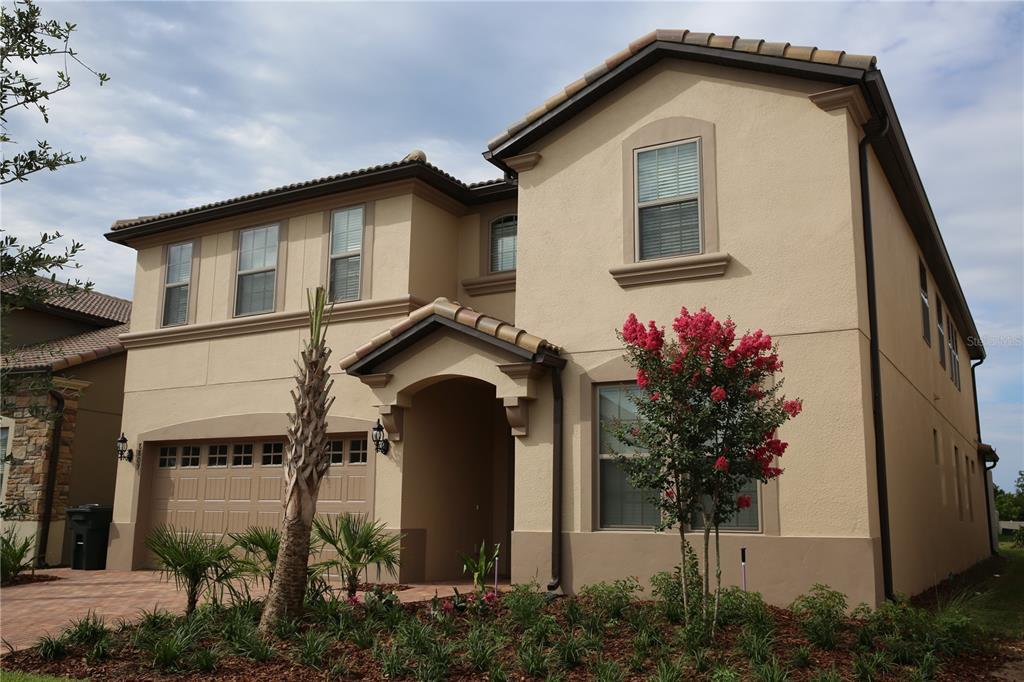 Foto principal - 8809 Rhodes St