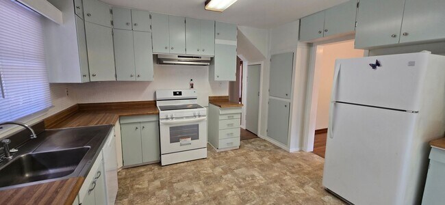 Foto del edificio - 12890 State Hwy 174