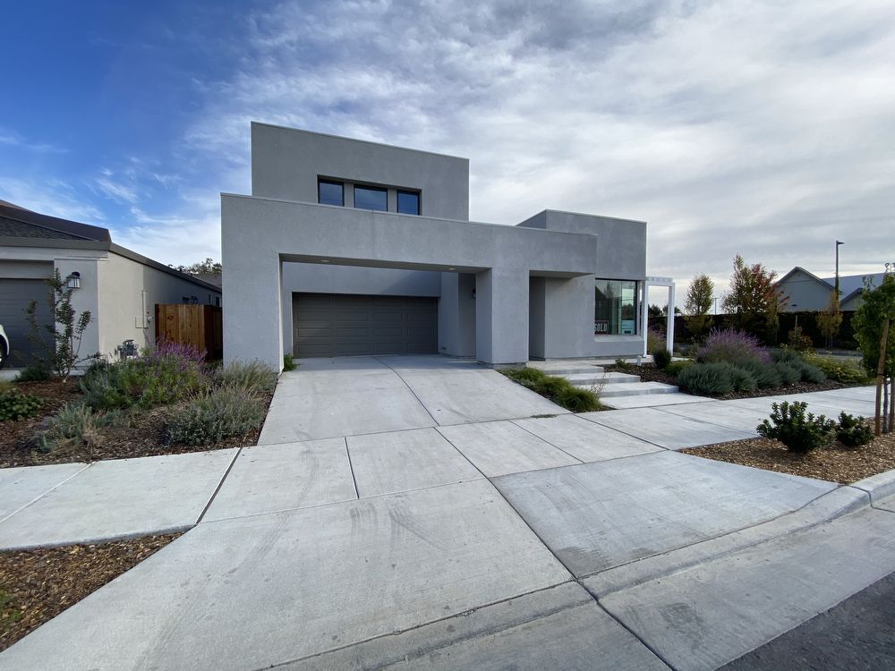 Primary Photo - 1354 Calabazas Dr