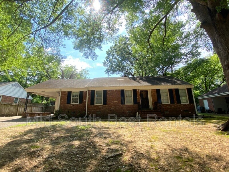 Primary Photo - 4045 Spiegel Dr